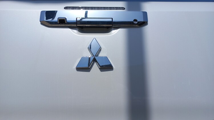 L200 2.4 TD AT Ultimate