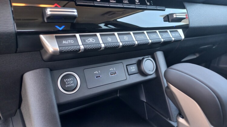 L200 2.4 TD AT Ultimate