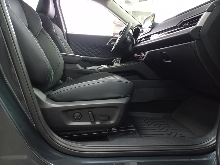 Outlander 2.5 CVT Ultimate