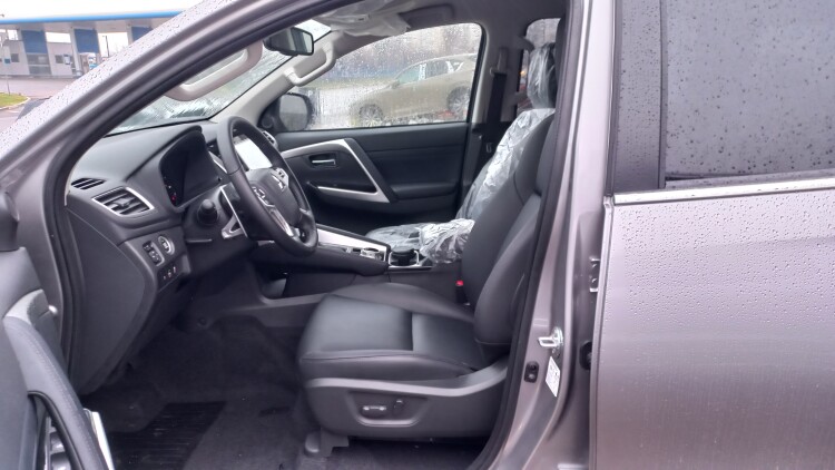 Pajero Sport 3.0 P AT Instyle