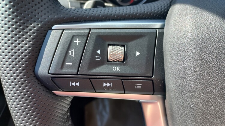 Outlander 2.5 CVT Intense