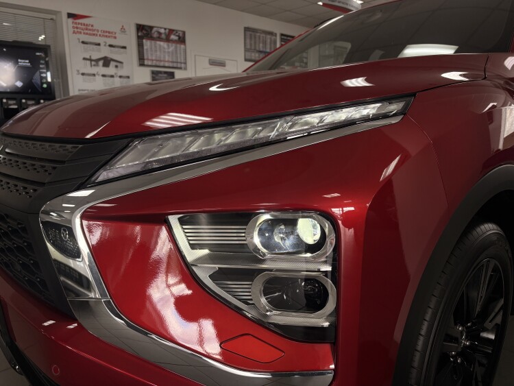 Eclipse Cross 1.5 CVT Instyle