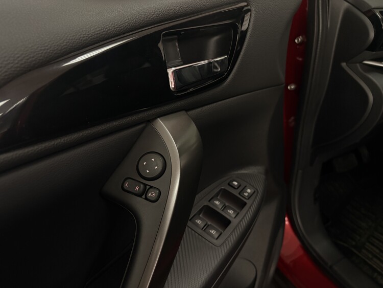 Eclipse Cross 1.5 CVT Instyle