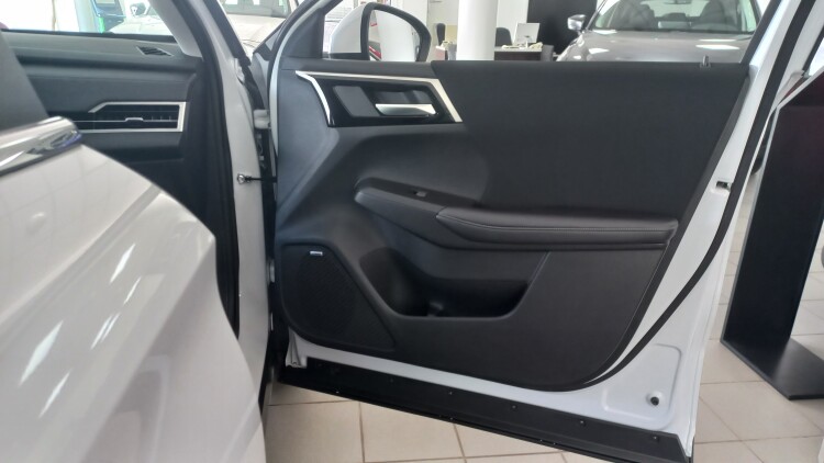 Outlander 2.5 CVT Business